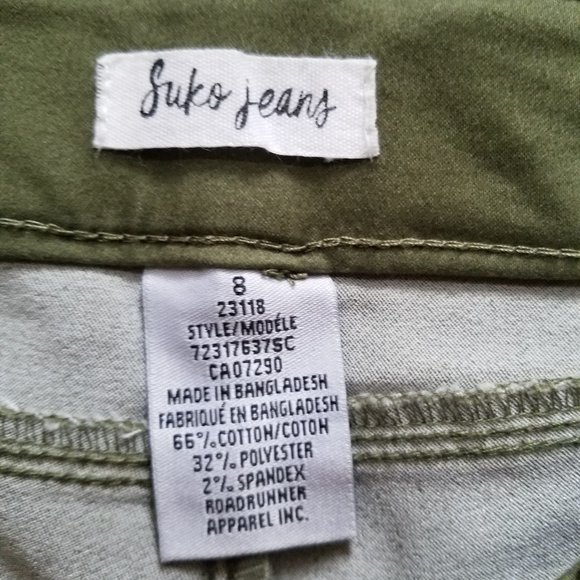 SUKO Mid Rise Pull On Stretch Green Denim Capris - Picture 6 of 9
